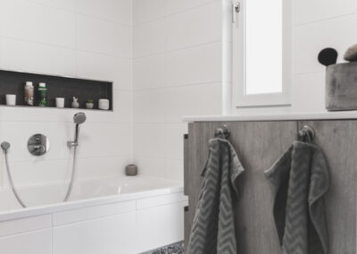 Kundl | Badewanne| großes Bad